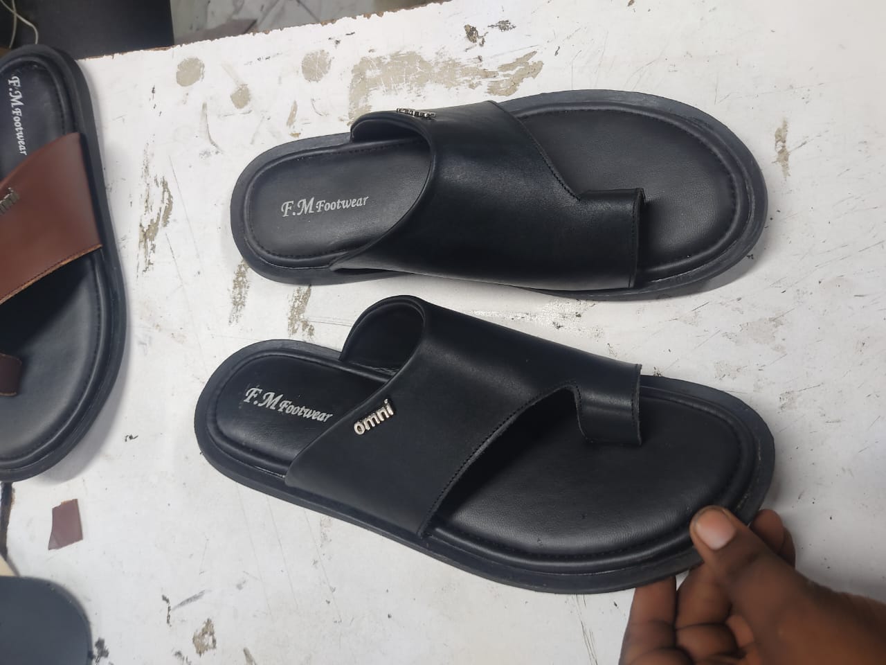 FM Royale Sandal – Black
